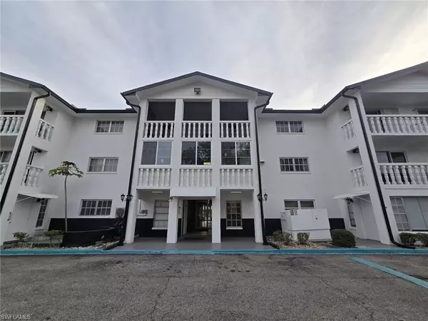 3704 Broadway AVE #112, Fort Myers, FL 33901