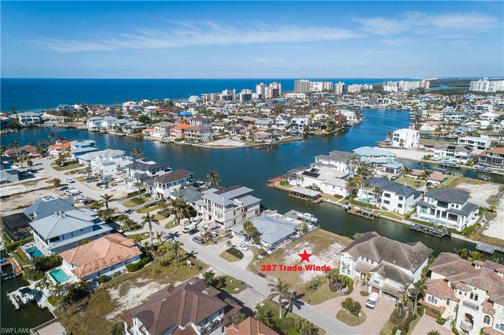 387 Trade Winds AVE, Naples, FL 34108