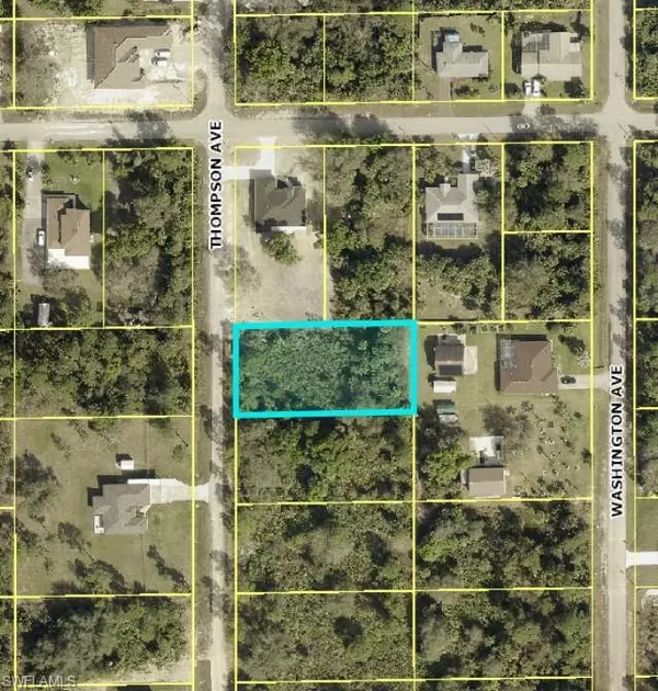 418 Thompson AVE, Lehigh Acres, FL 33972