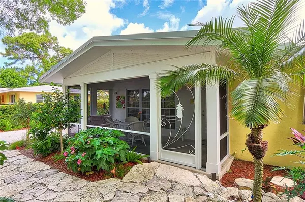 Naples, FL 34102,361 1st AVE N