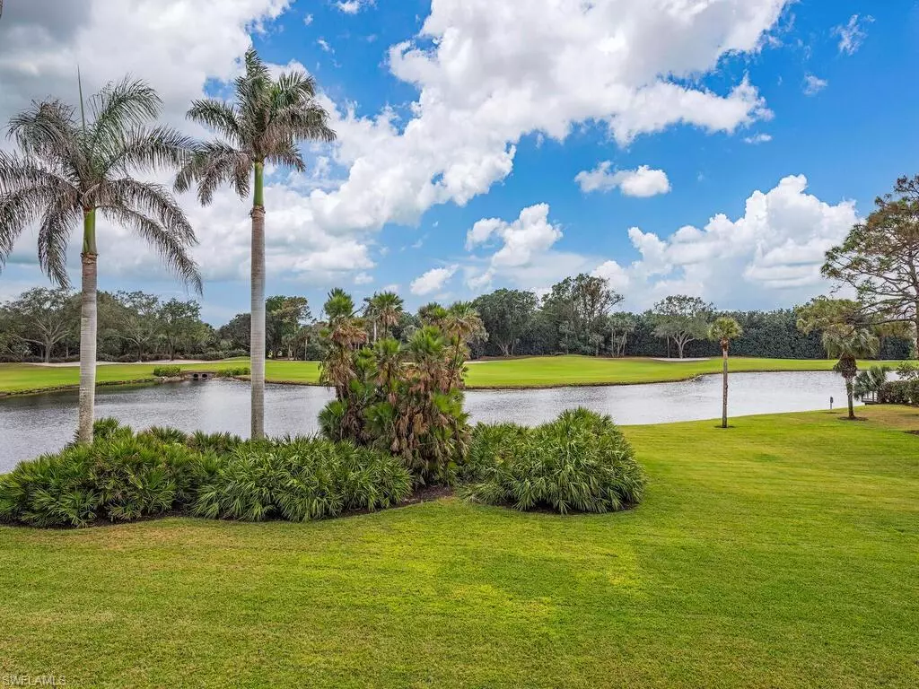 Naples, FL 34108,6360 Pelican Bay BLVD #102C