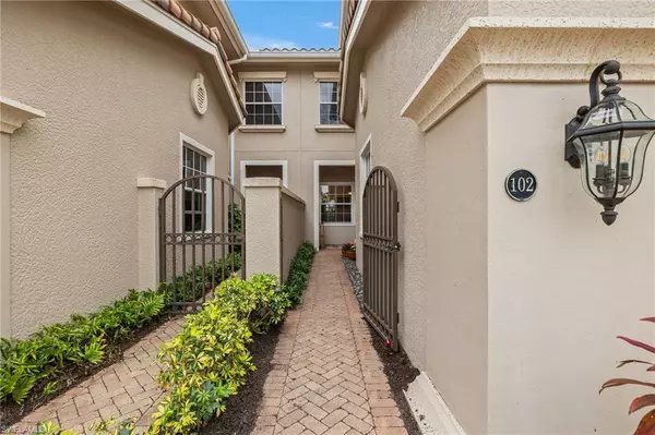 Naples, FL 34114,9097 Cherry Oaks TRL #102