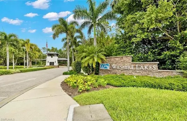 Naples, FL 34109,6285 Wilshire Pines CIR #708