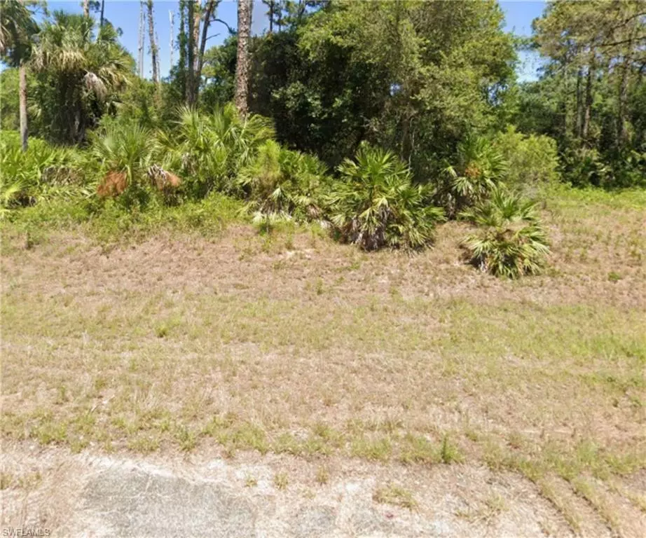 Labelle, FL 33935,426 Altamont LOOP