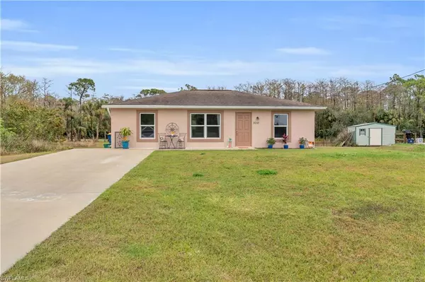 8010 Spice CT, Labelle, FL 33935