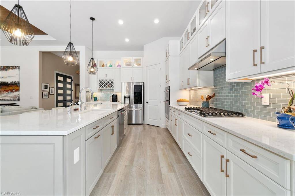 Naples, FL 34120,8923 Burrowing Owl CT