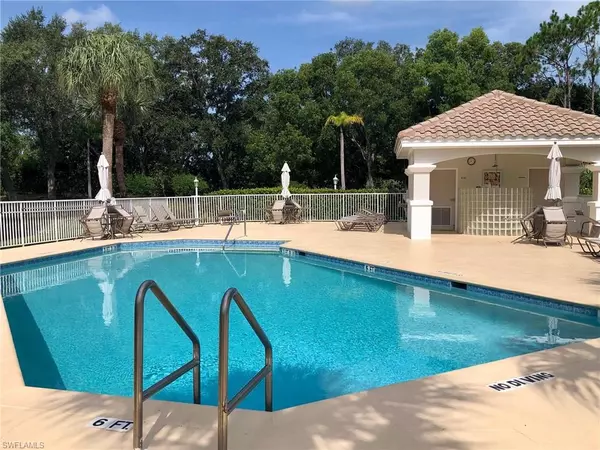 Naples, FL 34109,6914 Satinleaf RD N #204