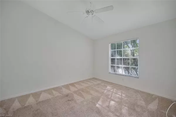 Naples, FL 34109,4650 Saint Croix LN #736