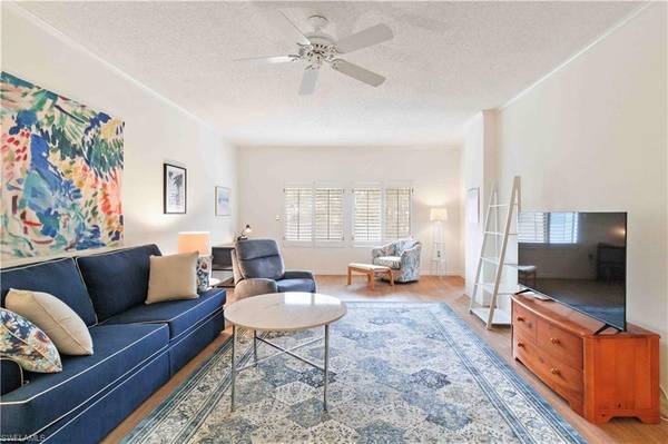 201 Arbor Lake DR #205, Naples, FL 34110