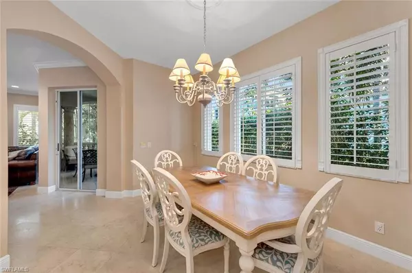 Naples, FL 34108,660 Via Mezner #4-401