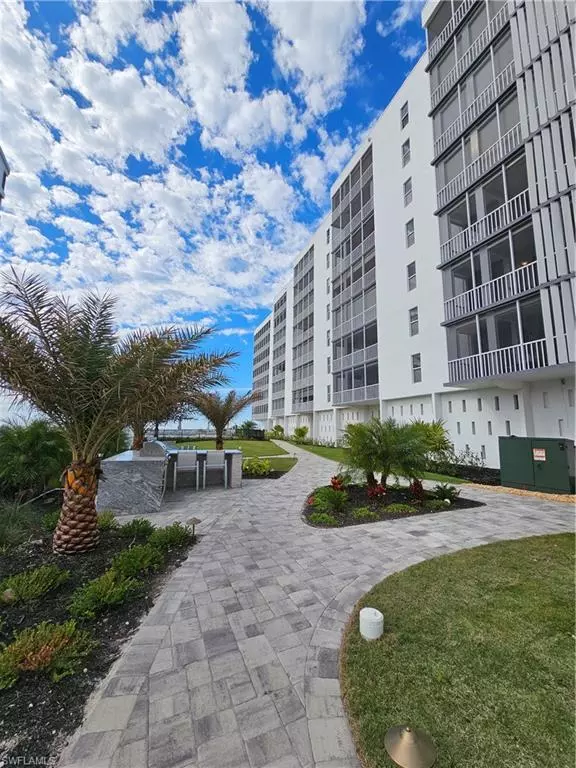 Fort Myers Beach, FL 33931,7000 Estero BLVD #405