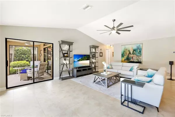 Bonita Springs, FL 34135,27497 Pelican Ridge CIR