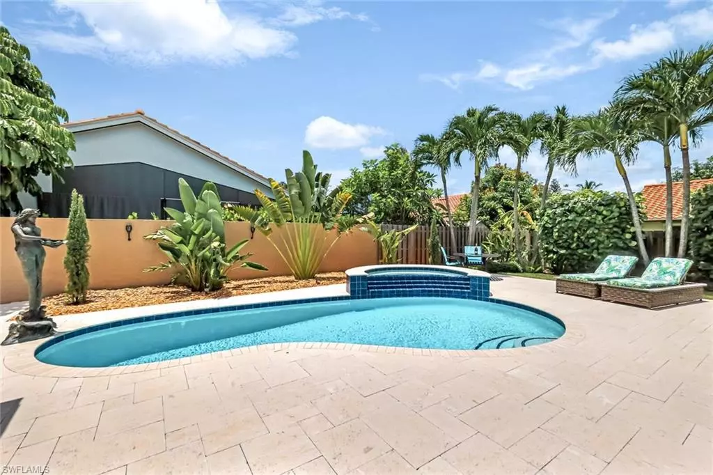 Bonita Springs, FL 34135,27497 Pelican Ridge CIR