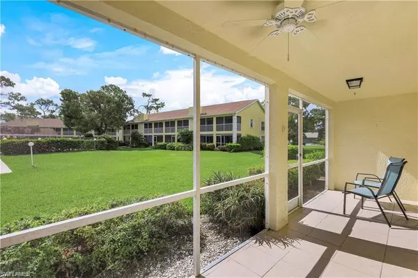 Naples, FL 34112,2706 Kings Lake BLVD #102