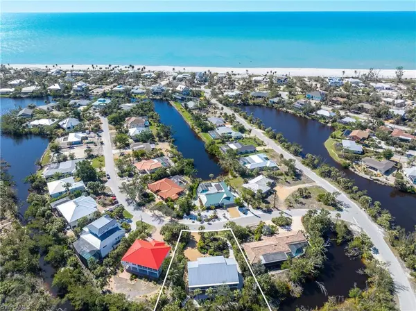 Sanibel, FL 33957,1052 Fish Crow RD