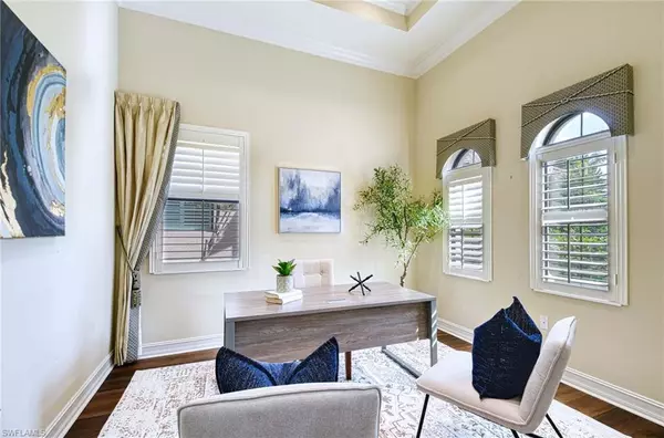 Naples, FL 34119,7307 Lantana CIR