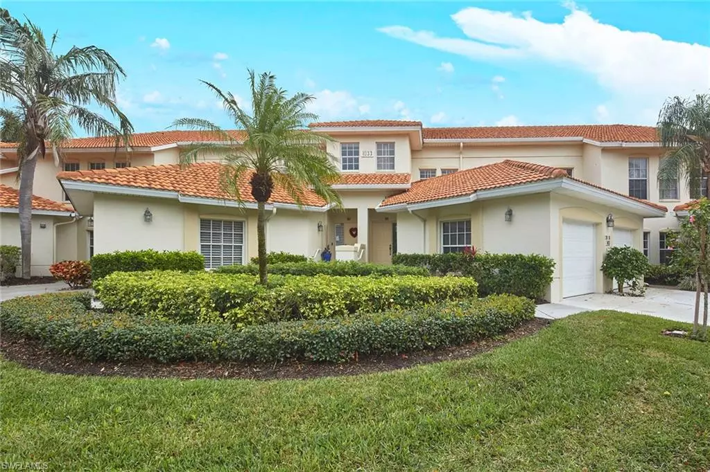 Naples, FL 34108,1033 Egrets Walk CIR #203