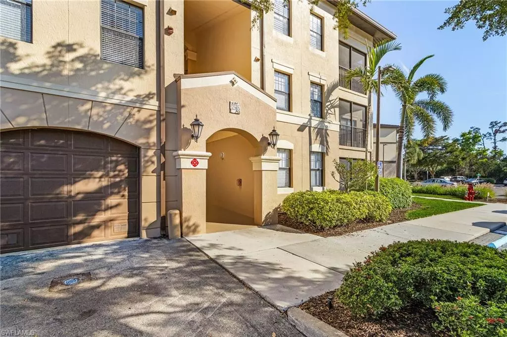 Naples, FL 34105,12936 Violino LN #108