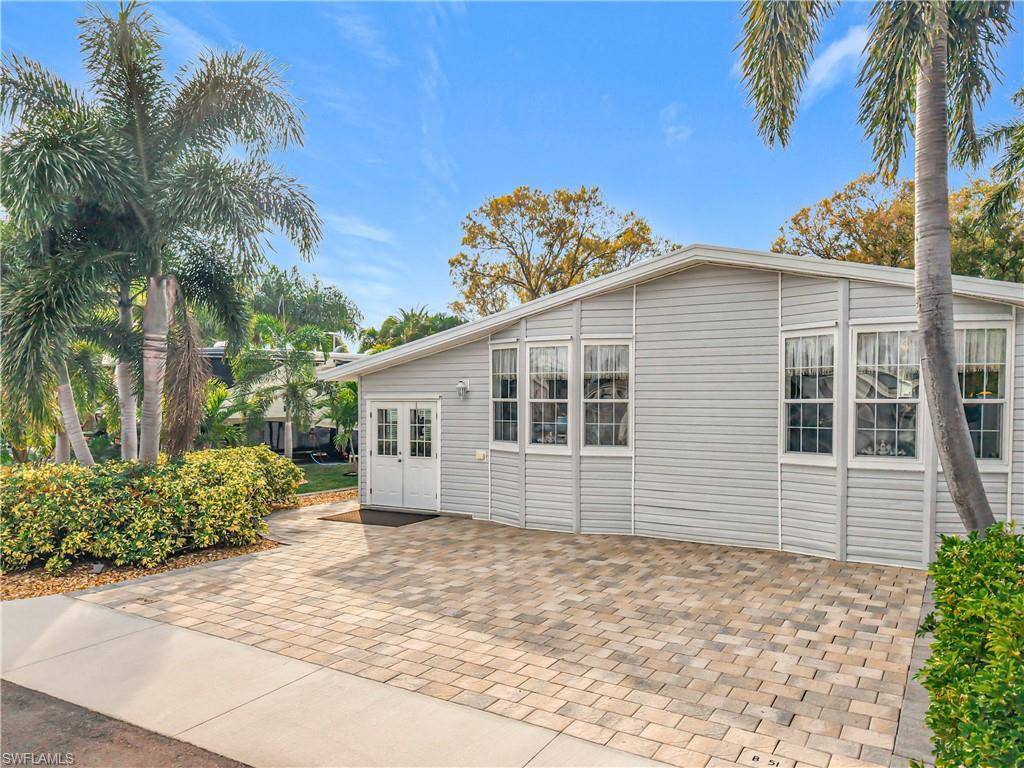 Fort Myers, FL 33905,10047 Parkwood Dr. #B51