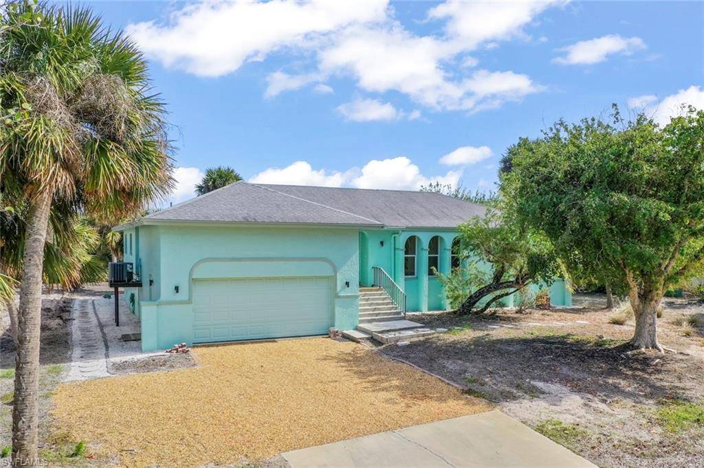 Sanibel, FL 33957,3314 Saint Kilda RD
