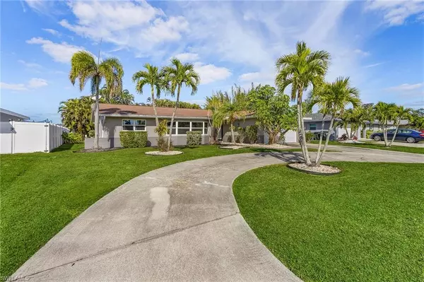 1653 S Fountainhead RD, Fort Myers, FL 33919