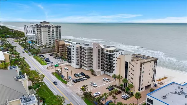 Naples, FL 34108,9375 Gulf Shore #401