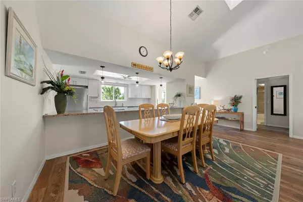 Sanibel, FL 33957,2126 Egret CIR