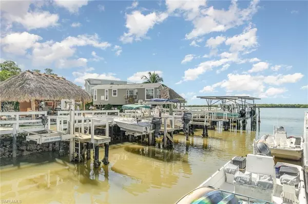 Chokoloskee, FL 34138,1180 Chokoloskee DR #6