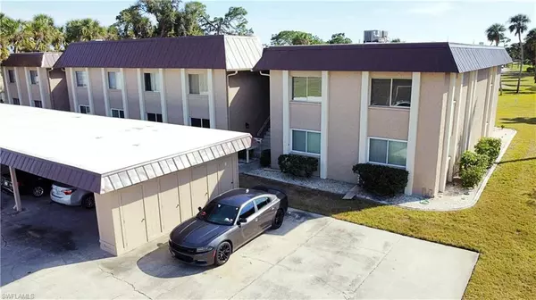 1739 Golf Club DR #3, North Fort Myers, FL 33903