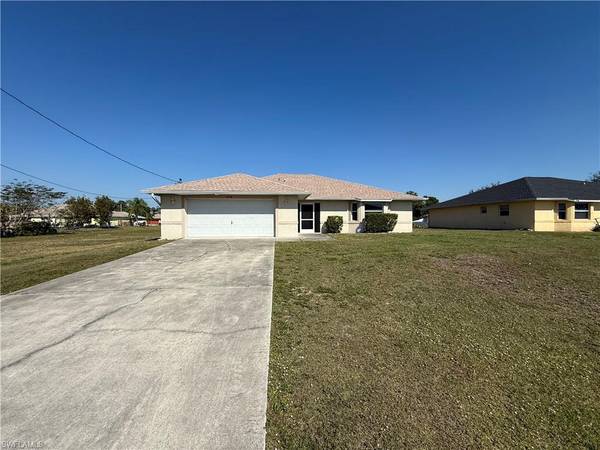 3908 13th ST W, Lehigh Acres, FL 33971