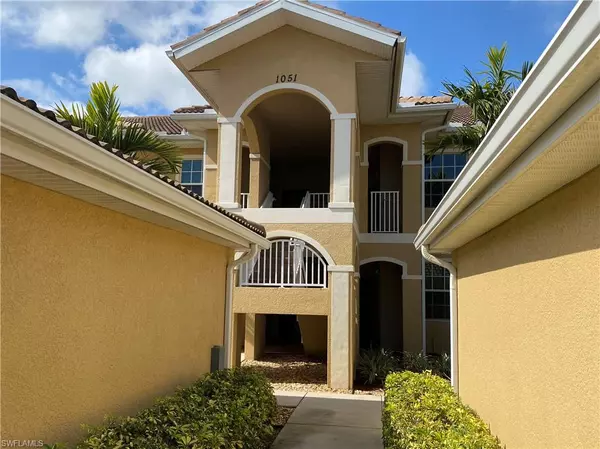 1051 Winding Pines CIR #206, Cape Coral, FL 33909