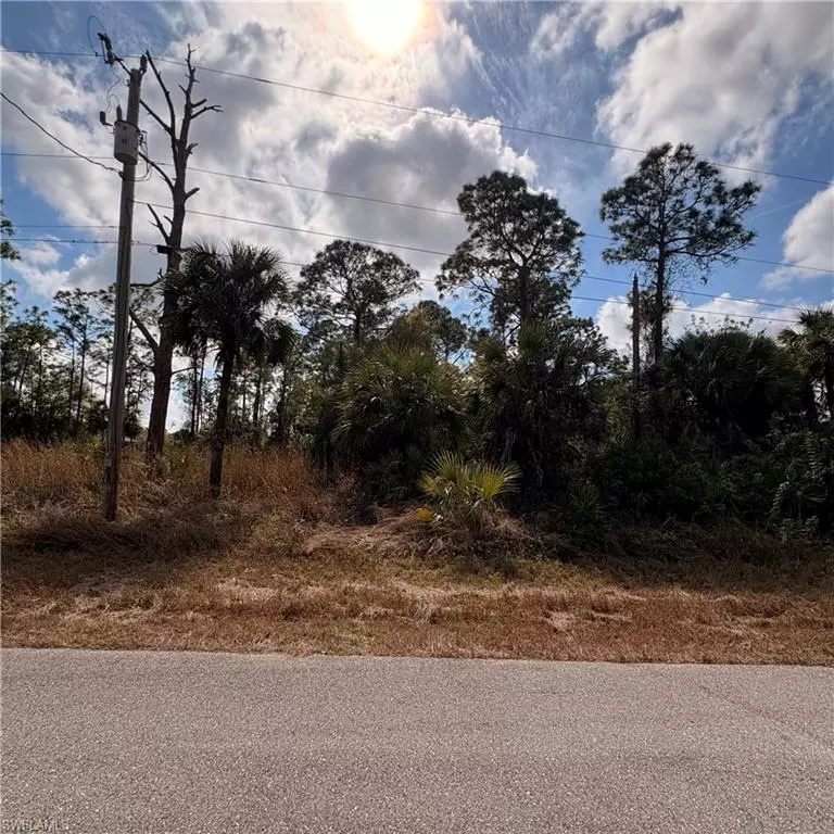 Lehigh Acres, FL 33974,1242 Creary ST E