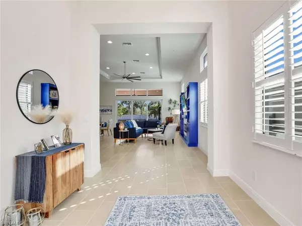 Naples, FL 34114,9288 Cayman DR