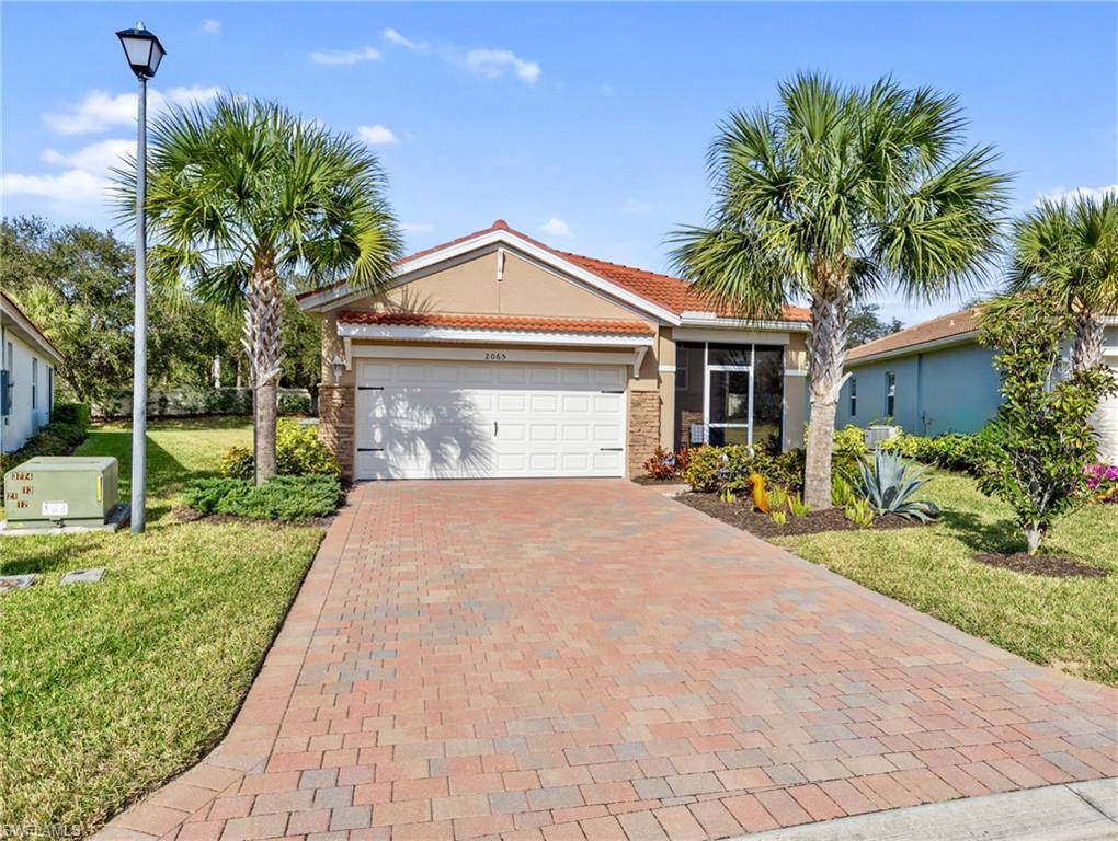 2065 Summersweet DR, Alva, FL 33920