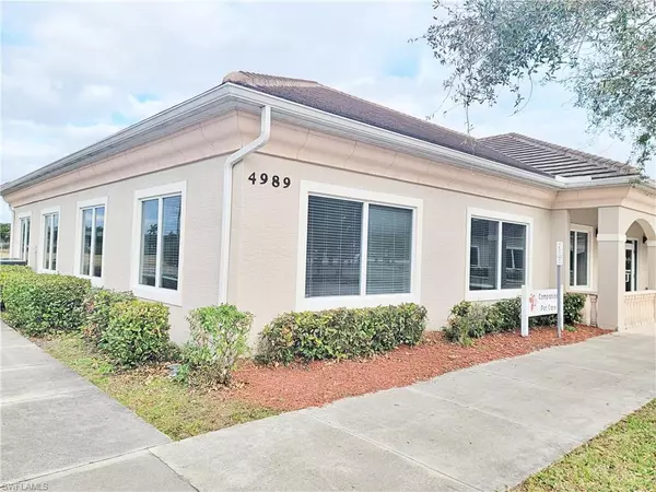 Fort Myers, FL 33966,4989 Royal Gulf CIR