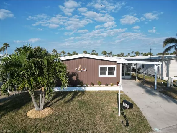 Fort Myers Beach, FL 33931,17650 Bryan CT