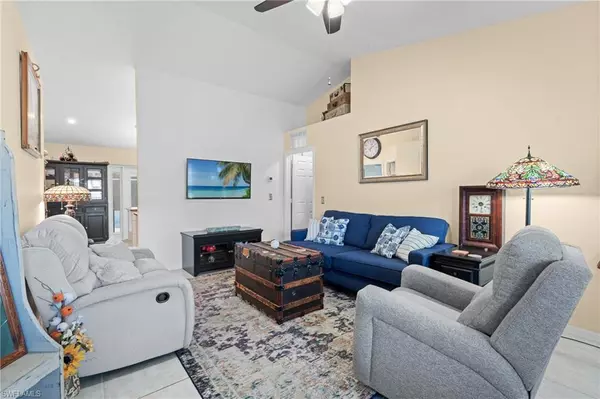 444 SW 21st ST Cape Coral, FL 33991