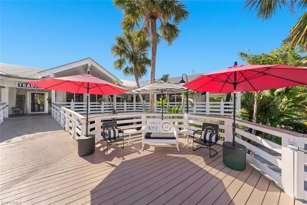 Sanibel, FL 33957,1551 Periwinkle WAY