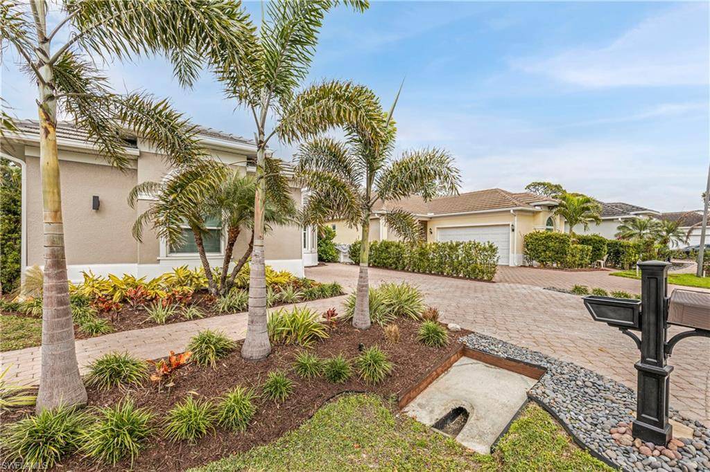 Naples, FL 34112,2769 Linda DR