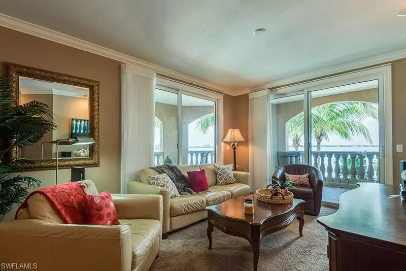 Fort Myers, FL 33916,2825 Palm Beach BLVD #219