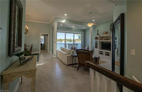 Naples, FL 34109,2611 Citrus Lake DR #C-203