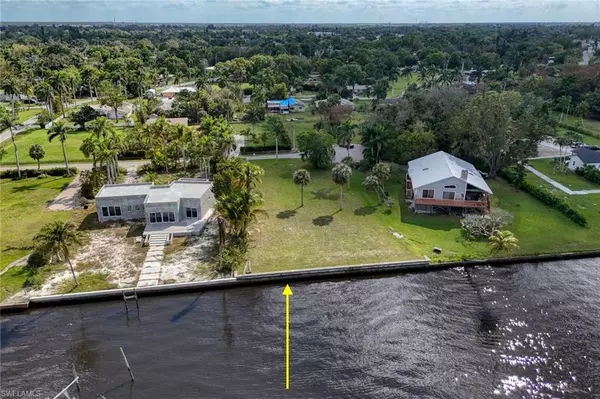 Fort Myers, FL 33905,4385 E Riverside DR