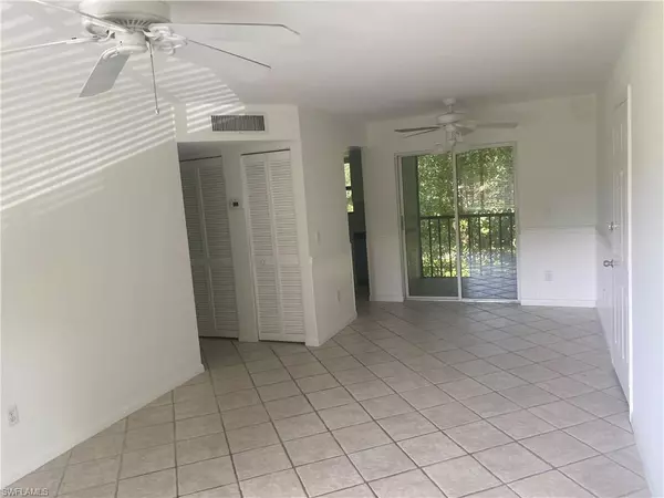 Naples, FL 34104,1460 Green Valley CIR #403