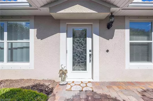 Naples, FL 34114,8429 Karina CT