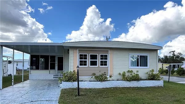 530 Sun Up ST, North Fort Myers, FL 33917