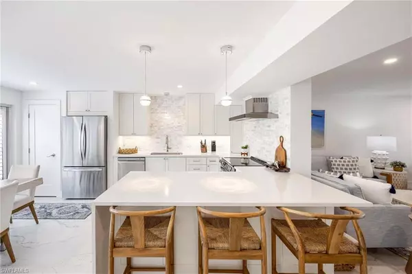 Naples, FL 34102,1222 Gordon DR #5