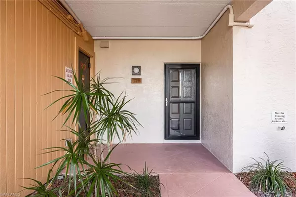 North Fort Myers, FL 33903,3458 Hancock Bridge PKWY #114