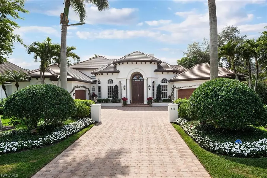 614 Bow Line DR, Naples, FL 34103