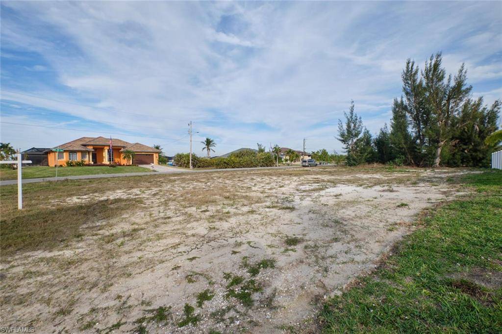 Cape Coral, FL 33993,2829 NW 42nd PL