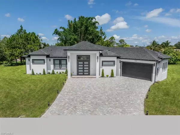 3510 9th CT W, Lehigh Acres, FL 33971